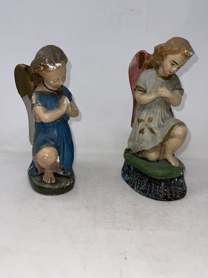 null Lot including:

- Early XXth century school "Sainte Marguerite", polychrome...