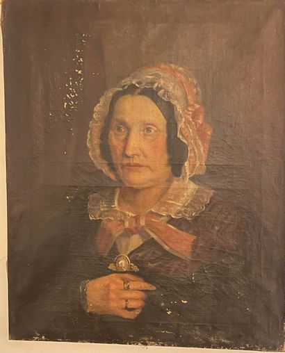 null Lot comprenant:

- Ecole du XIXe siècle "Femme au camée", huile sur toile, 67...