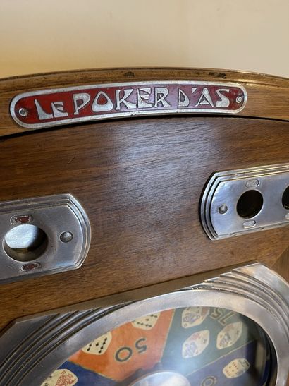 null 
Natural wood slot machine "Le Pocker d'as", L. Loubet




France, La Garenne-Colombes,...