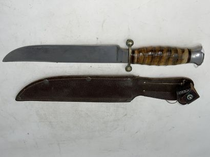 null Lot including:

- dagger with steel blade, wooden handle, Sabatier, 20th century,...