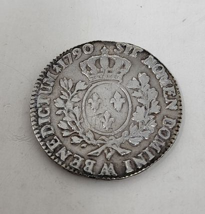 null Silver coin (?), Louis XVI 1790, rubbed and worn

Weight: 15 g

diameter: 3,2...