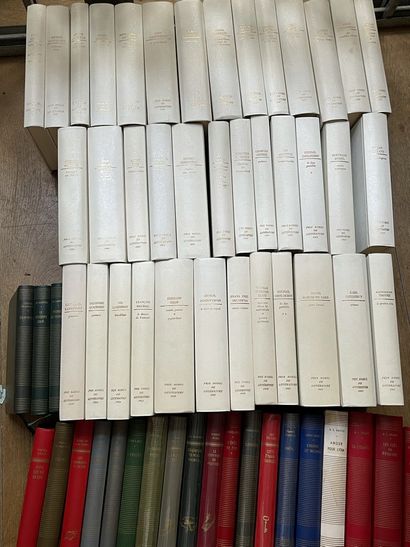 null Six cartons de livres reliés, moderne, dont collection Prix Nobel