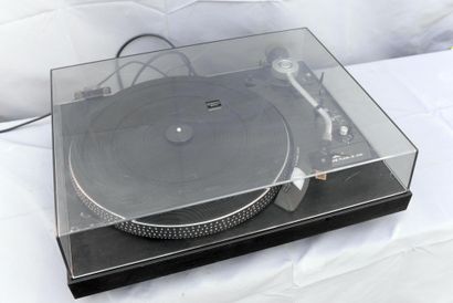 null Platine vinyle, TECHNICS, SL 23A

Manque le diamant

Fonctionne, mais état non...