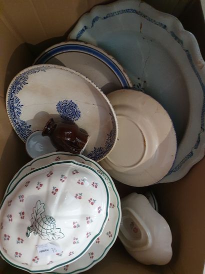 null Lot of dishes including Quimper, black bottom, part of earthenware service with...
