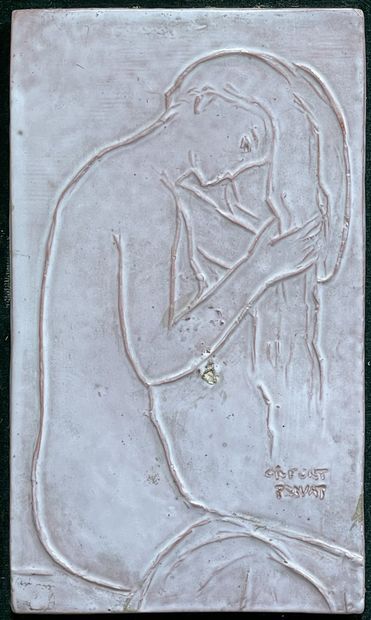 Gilbert PRIVAT Gilbert PRIVAT (1892-1969)

The bather

Bas-relief in white enamelled...