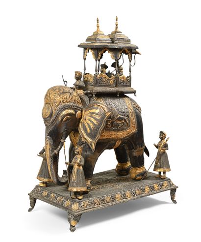 null Important sculpture of an elephant in metal with partially gilded repoussé decoration

Indian...