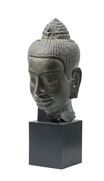 null Head of Buddha plastered

Casting

Modern

H without the base of approx. 32...