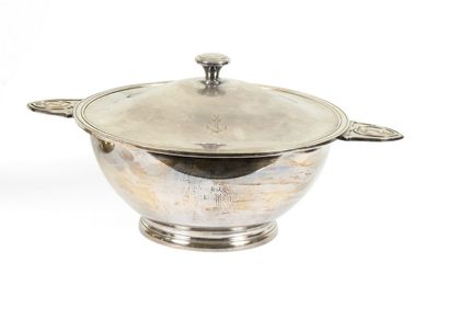 null 
ERCUIS - Soup tureen in silver plated metal, side grips with anchors decoration,...