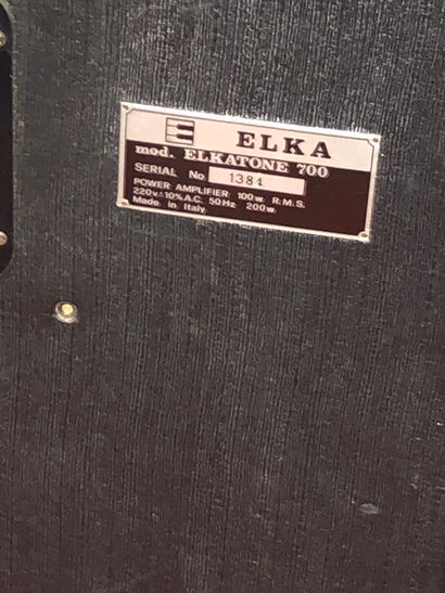 null Cabine Leslie pour orgue ELKA, Elkatone 700

avec pédale de commande

Non testée...
