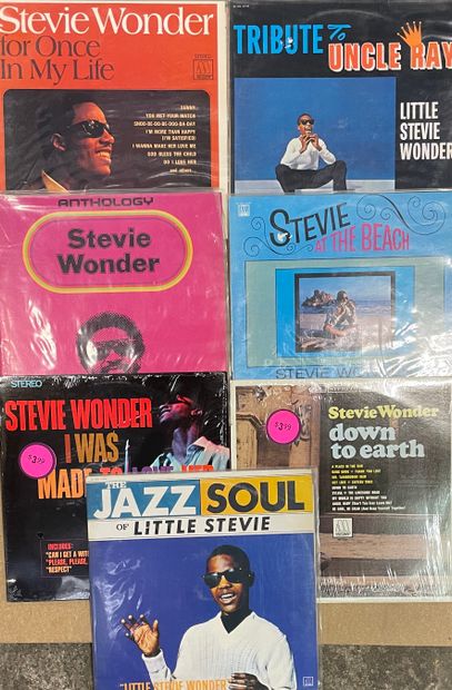 null Sept disques 33T - Stevie Wonder

dont pressages américains et rééditions

VG+...