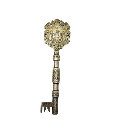 null Ceremonial key in silver partially gilded. 11, 80 cm, weight: 50,89 g. The ring...