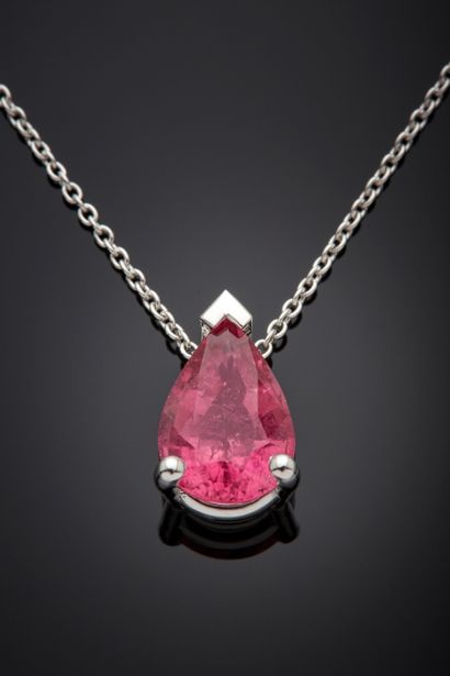 null White gold (750‰) "drop" pendant and chain set with a rubellite (pink tourmaline)...