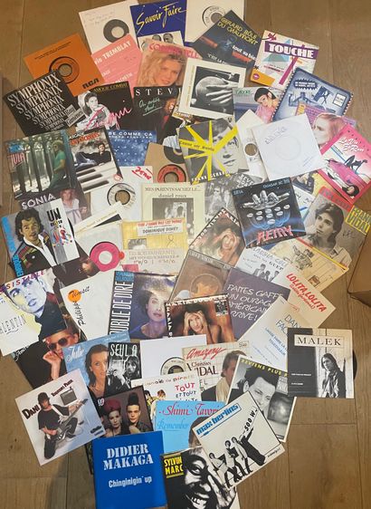 Chansons françaises About one hundred and twenty 45 T records, including promos -...