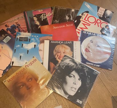 Chansons françaises Douze disques 33 T - Chanteuses françaises 70/80's
dont Picture...