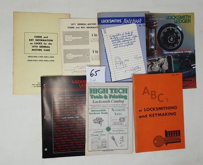 Livres Seven booklets by Locksmith Ledger:
- "Codes and key information for the 1970...