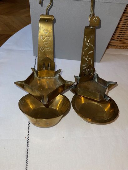 null Deux lampes à alcool dites "calels" en cuivre
fin XIXe siècle