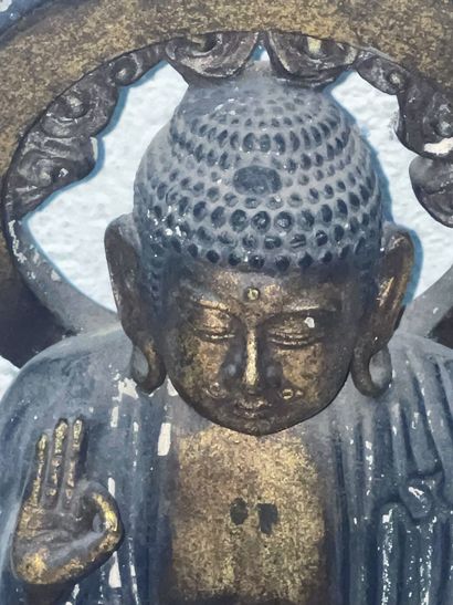 null Sujet en plâtre patiné "Bouddha" 
Travail du Sud-Est asiatique, Xxe siècle 
H.:...