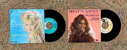 Chanson française Deux disques Ep - Brigitte Bardot
VG+ à EX; VG+ à EX