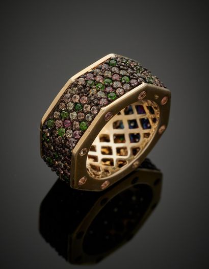 null Large blackened silver and vermeil "nut" RING (min. 800‰) entirely paved with...