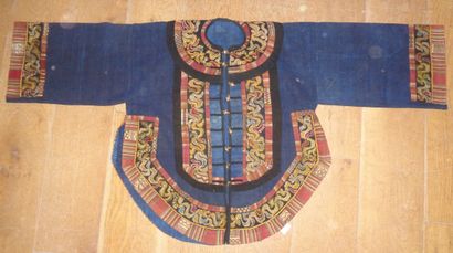 null Yi jacket, China, early 20th century, indigo blue canvas embroidered on bib,...