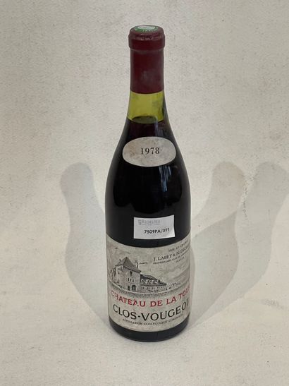 BOURGOGNE One (1) bottle - Clos Vougeot, Château de la tour, 1978, J. Labet & N....