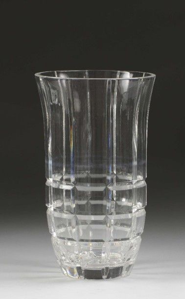 null Vase en cristal taillé. H. 31 cm