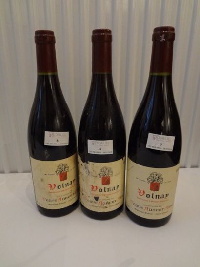 3 bouteilles de Volnay, 1995, Veuve Aubert...