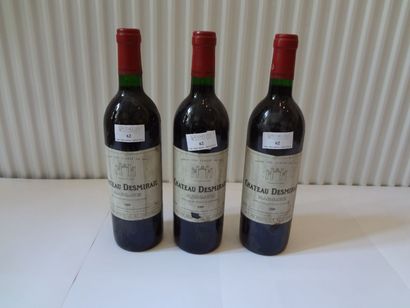 null 3 bouteilles de Château Desmirail, 1989, niveau une bas goulot, étiquettes tâchées,...