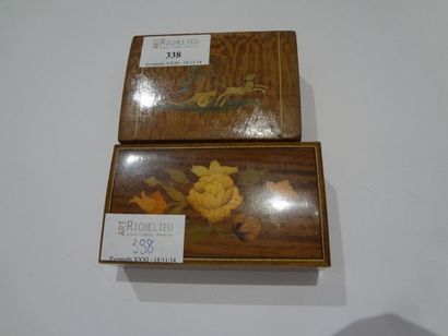 null Deux petites boites en bois de placage et marqueterie, Début XXe siècle.