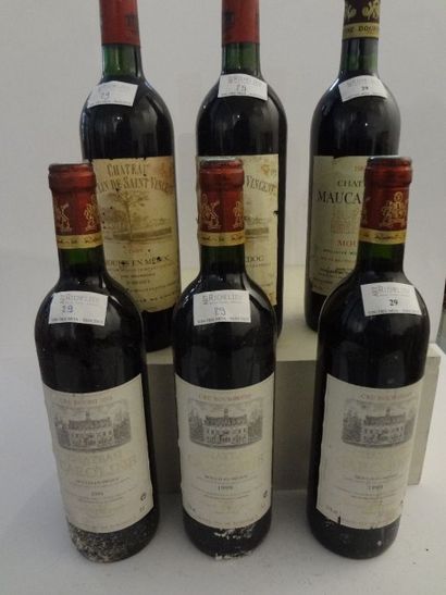 null Lot de 6 bouteilles:

- 2 bouteilles, Moulin de Saint Vincent, 1985, Moulis...