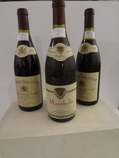 null Lot de trois bouteilles:

- 1 bouteille, Monthelie, 1982, dom. Bouhet Allex

-...