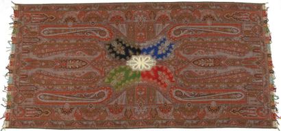 null Châle long «quatre saisons», France, vers 1890, fond rouge, décor cachemire...