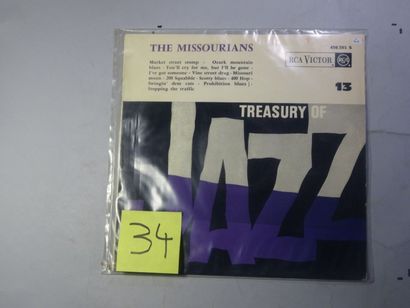 null Lot de 54 disques vinyl




Musique classique dont Paganini, Strauss




Jazz...