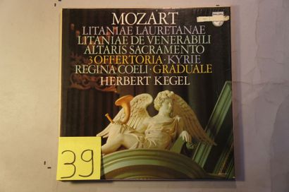 null Lot de 60 disques vinyl




Musique classique dont Verdi, Mozart, Dvorak




Jazz...