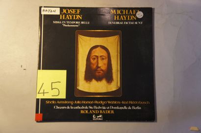 null Lot de 52 disques vinyl


Musique classique dont Hayden, Schütz