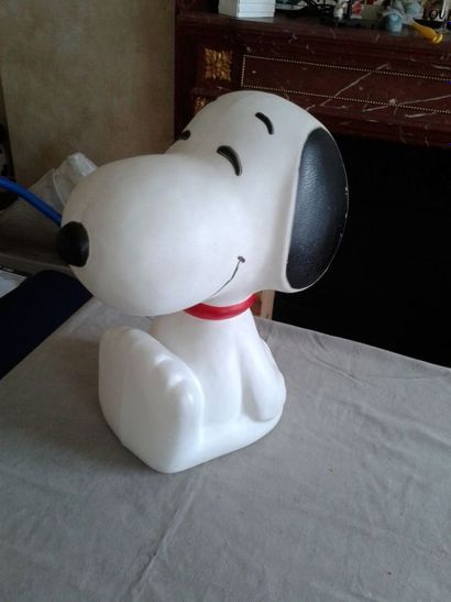null SNOOPY - 1 grand personnage en plastique
