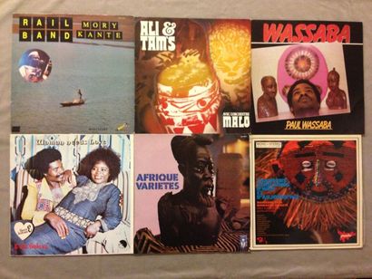 null LOT de 12 disques 33T de musique africaine : 33 T Chansons africaines d'hier...
