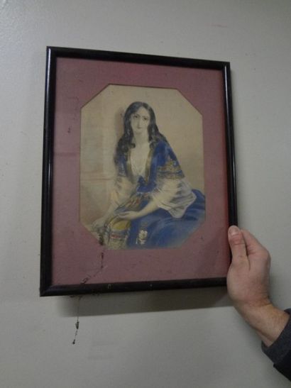 null Ecole XIXe siècle "Jeune femme en costume traditionnelle" Gravure aquarellé...