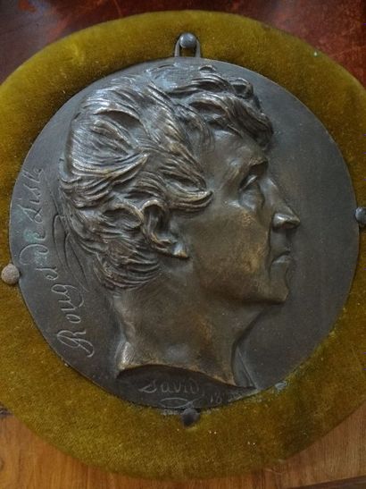 null Pierre Jean DAVID D'ANGERS (1788-1856) 

" Rouget de l'Isle 1833"

Médaille...