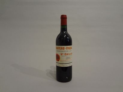 null 12 Bouteilles - Château Figeac, 1993, 1er GCC B de Saint Emilion (12 étiquettes...