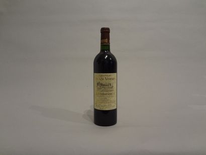 null Lot de 10 Bouteilles - Château Jean Voisin, 1995 (3), 1998 (3) et 2000 (4),...