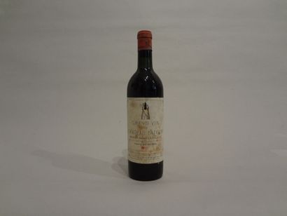 null 2 Bouteilles - Château Latour, 1956, 1er GCC de Pauillac (2 étiquettes tâchées...
