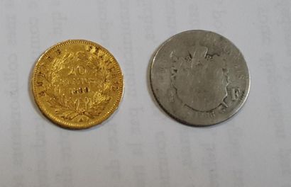null Pièce de 20 FF or, 1860, poids: 6,41 g (frottée, usée)
Pièce de 1 FF argent,...