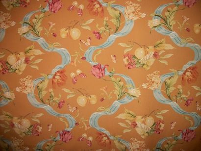 null Popeline « Primavera», fond abricot, décor imprimé en dix huit couleurs de rubans...