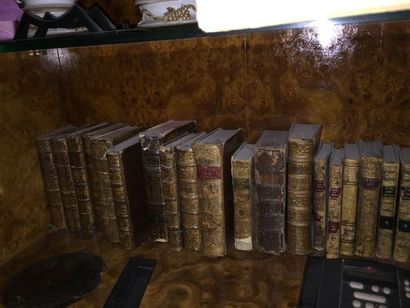 null Lot de livres: Histoire, littérature, Beaux Arts, dont quelques livres XVII...