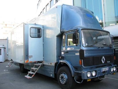 null RENAULT G260 Régie FM2 (Poids Lourds), année 1985. 

VASP CAM RENAULT G260/19....