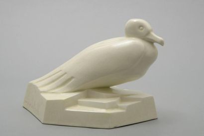 null Géo Condé (1891-1980)

Mouette

Editée par Saint Clément en Céramique blanche...