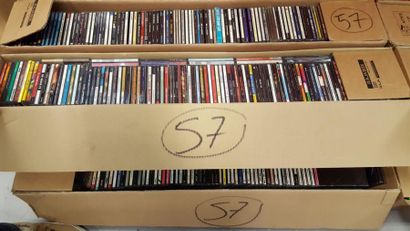 null Lot de 500 CD variés