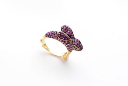 null BAGUE « lapin » en vermeil et argent noirci (925 millièmes) partiellement pavé...