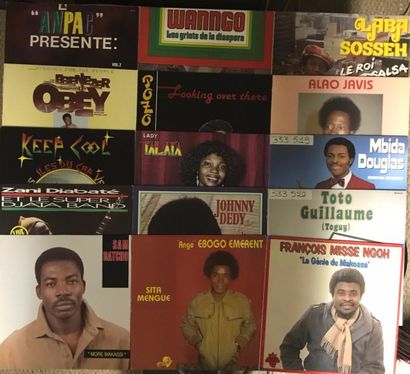 MUSIQUE DU MONDE Lot de 83 disques 33 T de musique Africaine. 
VG à EX / VG à NM
Set...